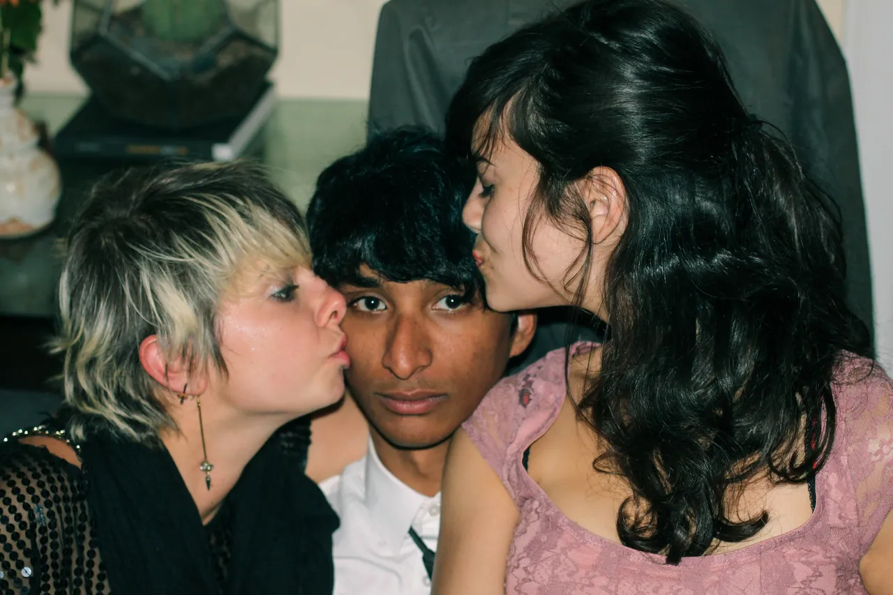 Random photo from gallery